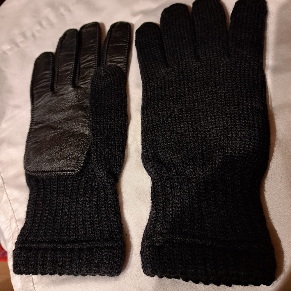 LG Black Knit and Leather Gloves